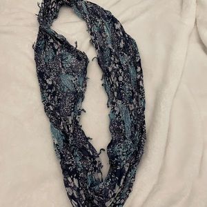 ✨American Eagle outfitters Scarf